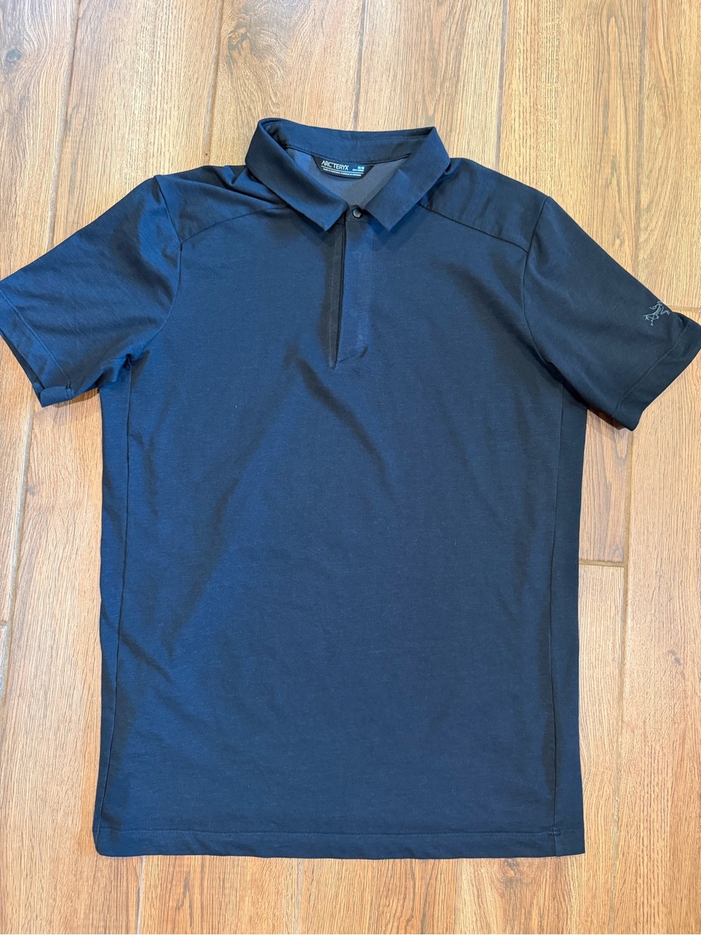 Arc'teryx Black Short-Sleeve Polo / men’s medium